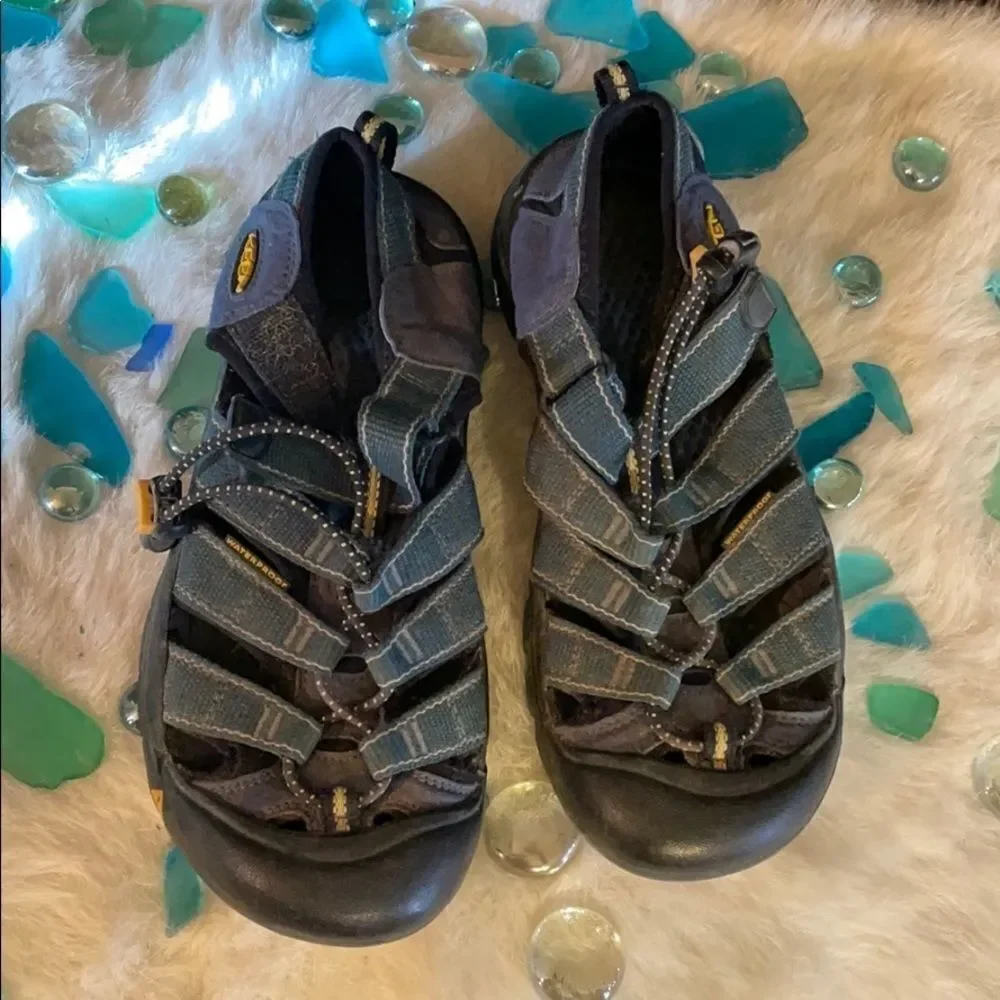 Keen sandals 4 (3661)